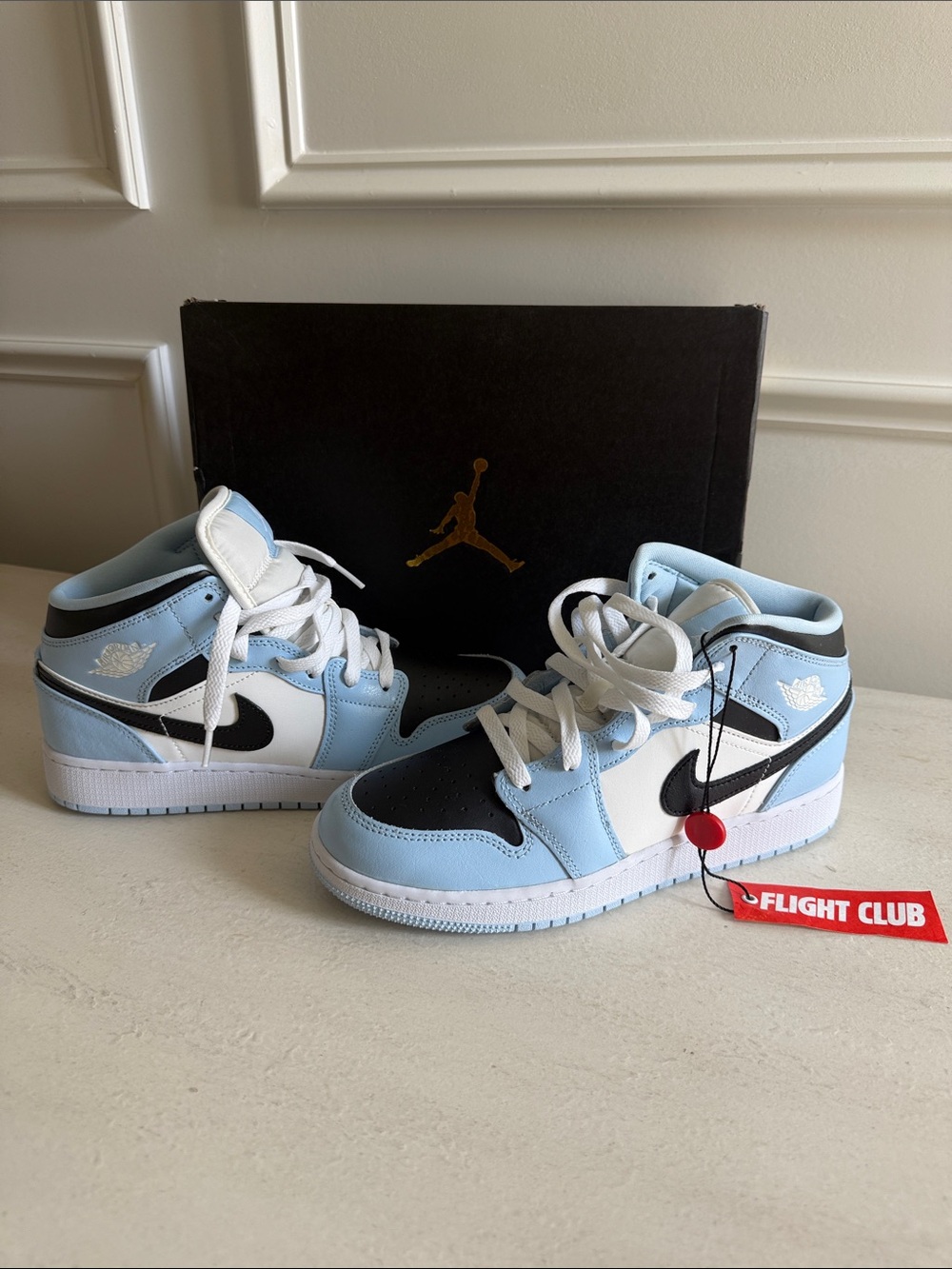 Nike Kids High-Top Sneakers in Light Blue/Black/White